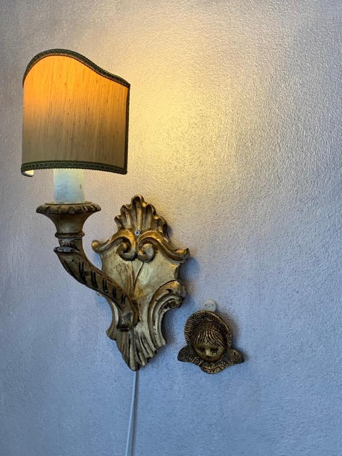 B&B Borghi โกโม ภายนอก รูปภาพ