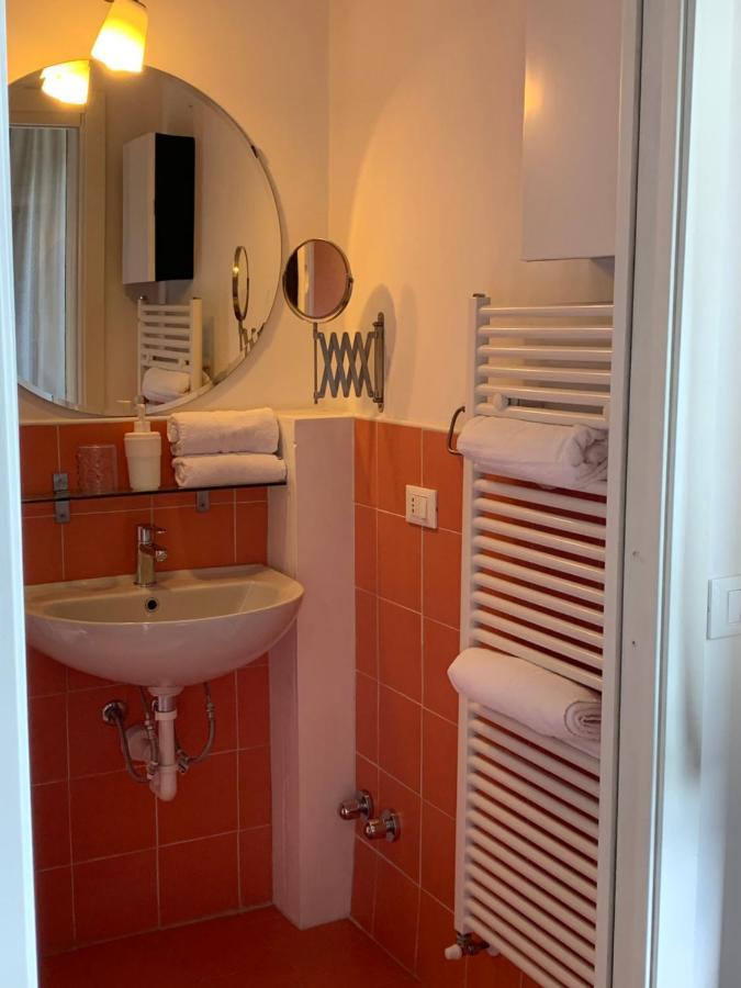 B&B Borghi โกโม ภายนอก รูปภาพ