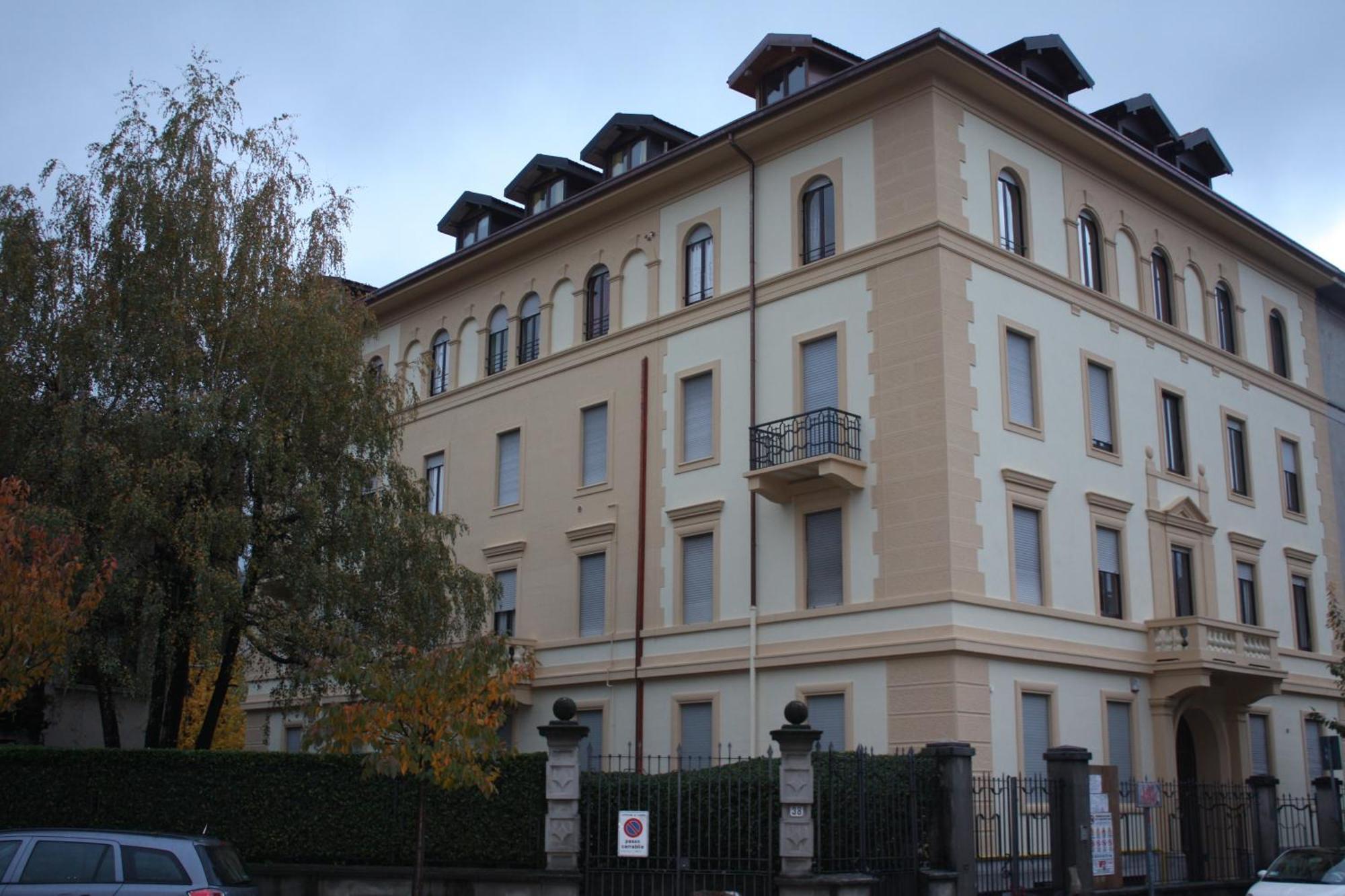 B&B Borghi โกโม ภายนอก รูปภาพ