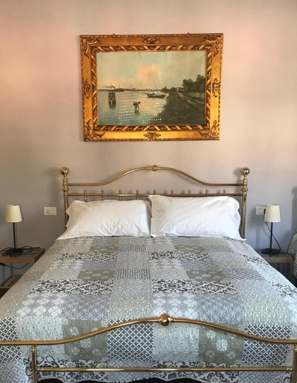 B&B Borghi โกโม ภายนอก รูปภาพ